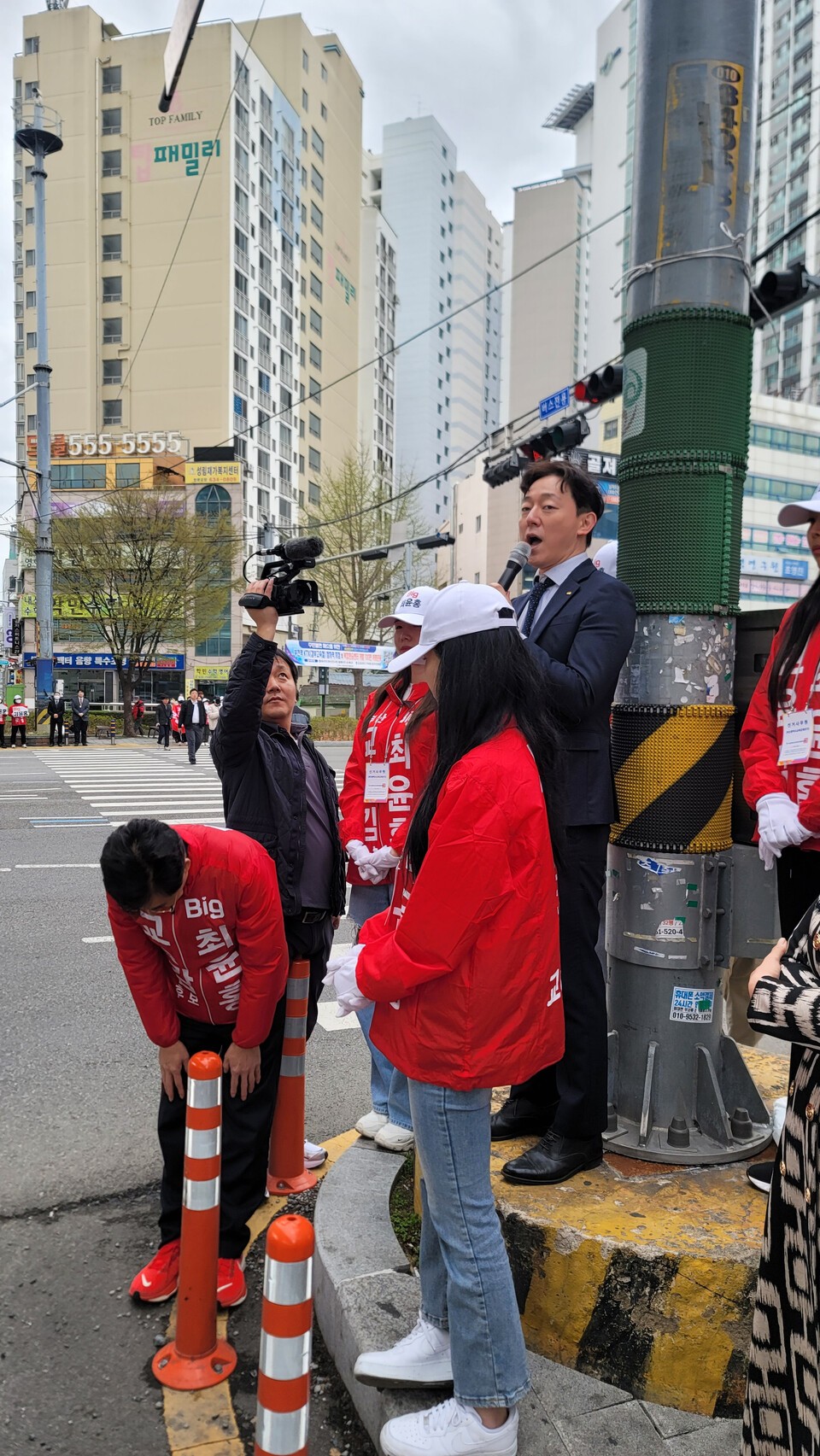 최윤홍 선거 활동